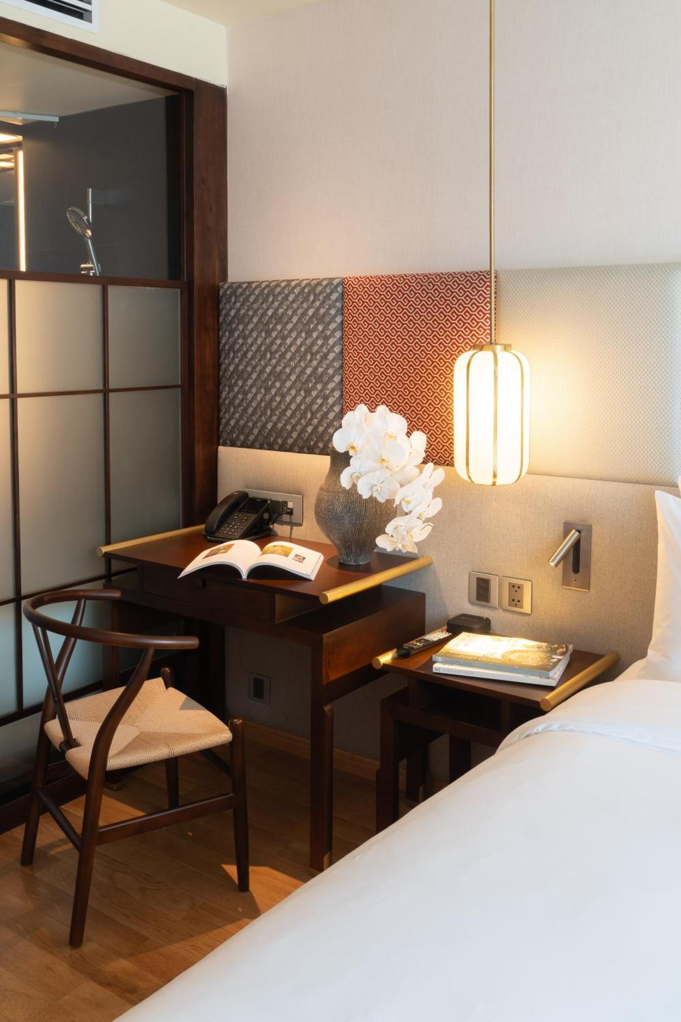 Suzu Saigon - A Boutique Khách sạn 4*